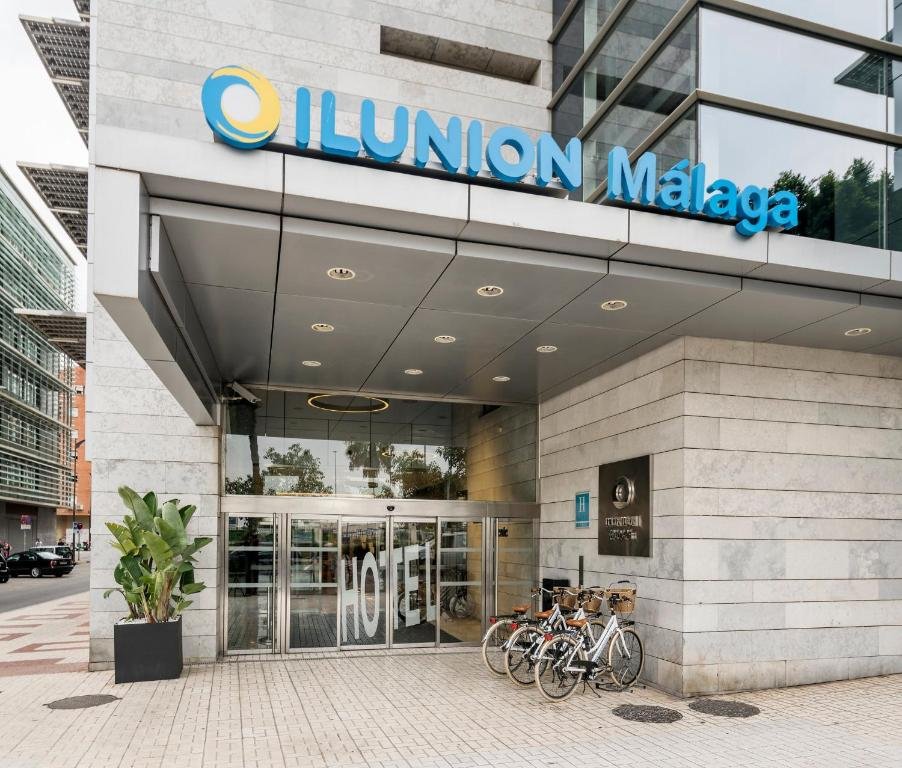 Camarero · Hotel Ilunion · Mijas · 2023–2024 ilunionmalaga